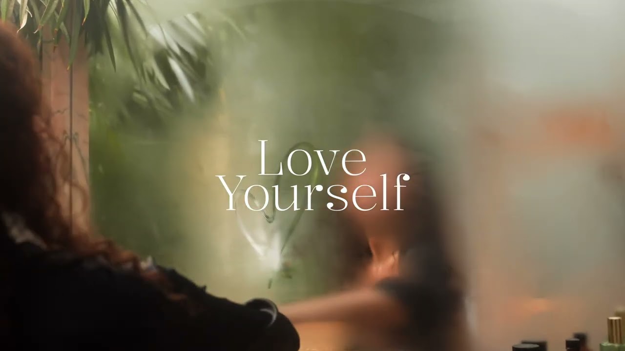 Spot Intimissimi San Valentino 2024: L’Eleganza del Self-Love e del Visual Storytelling